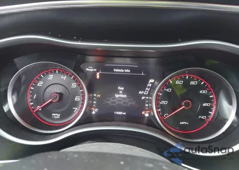 2015 Dodge Charger Sxt z USA, uszkodzony, nr VIN 2C3CDXJG1FH875456